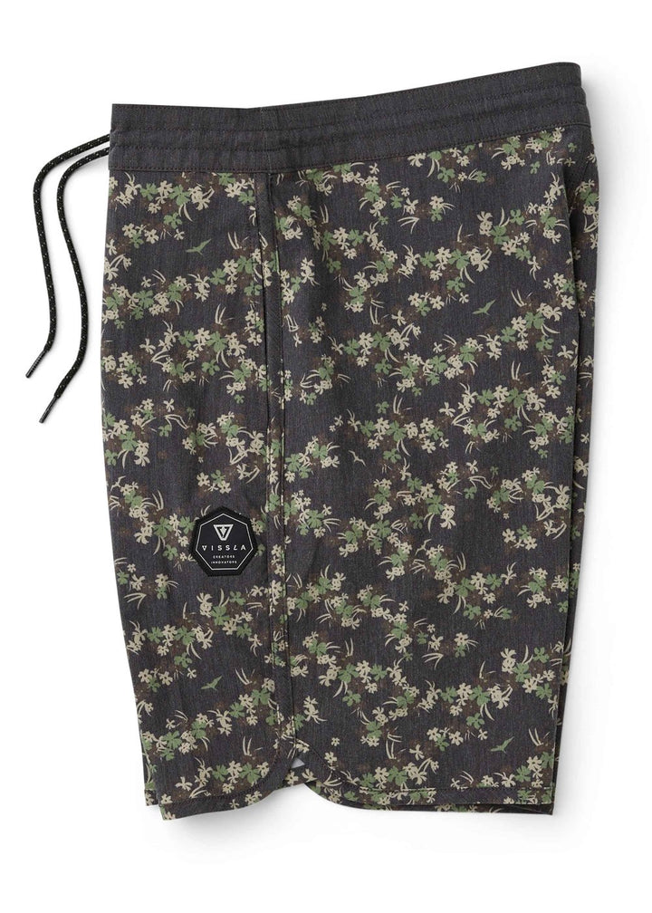 Vissla Tropicanica 17" Boys Boardshort in Black, view 3