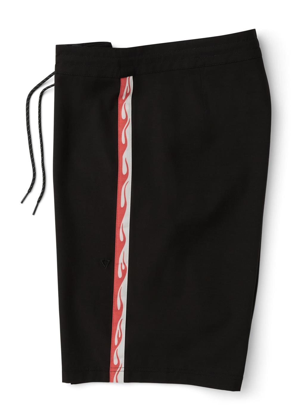 Vissla Long Sets 18" Boys Boardshort in Black, view 3
