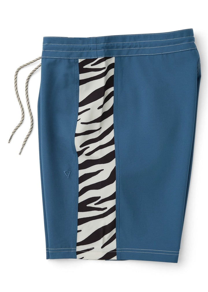 Vissla Hitch-Hiker 17" Boys Boardshort in Harbor Blue, view 3
