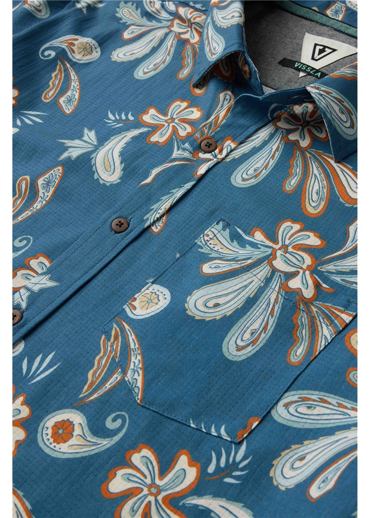 Vissla Caldera Hybrid Boys SS Shirt in Blue Haze, view 2