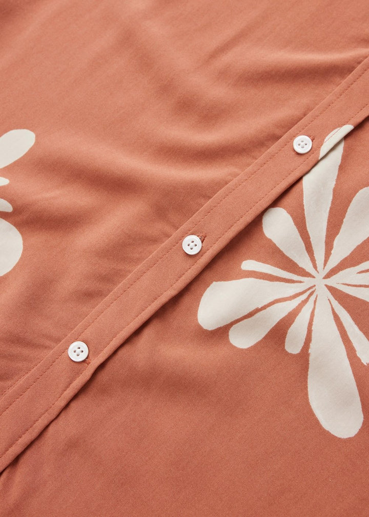 Vissla Solstice Boys Short Sleeve Shirt in Chili, view 3