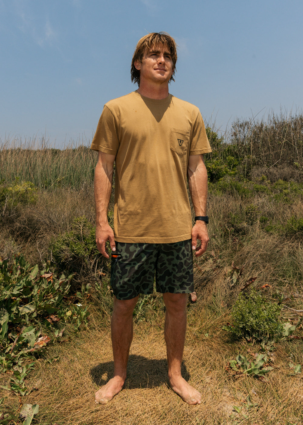 Vissla Established Premium Organic Pocket Tee in Bronze, view 2