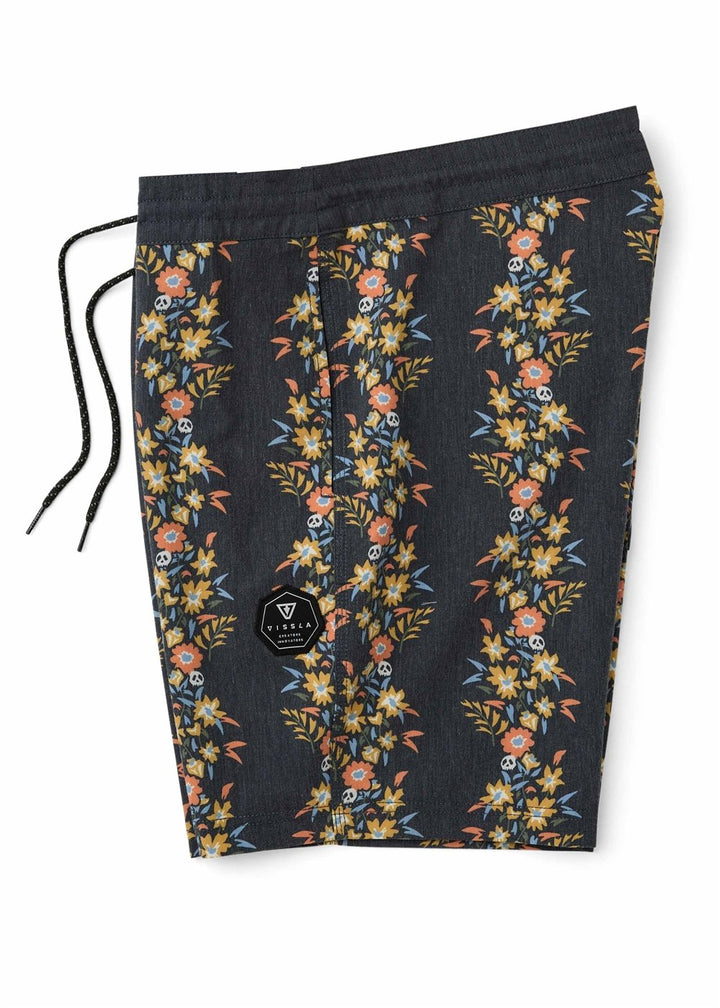 Vissla Voodoo Vines 17.5" Boardshort in Phantom, view 3