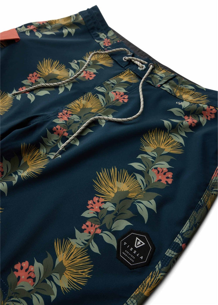 Vissla Pins 18.5" Boardshort in Midnight, view 5