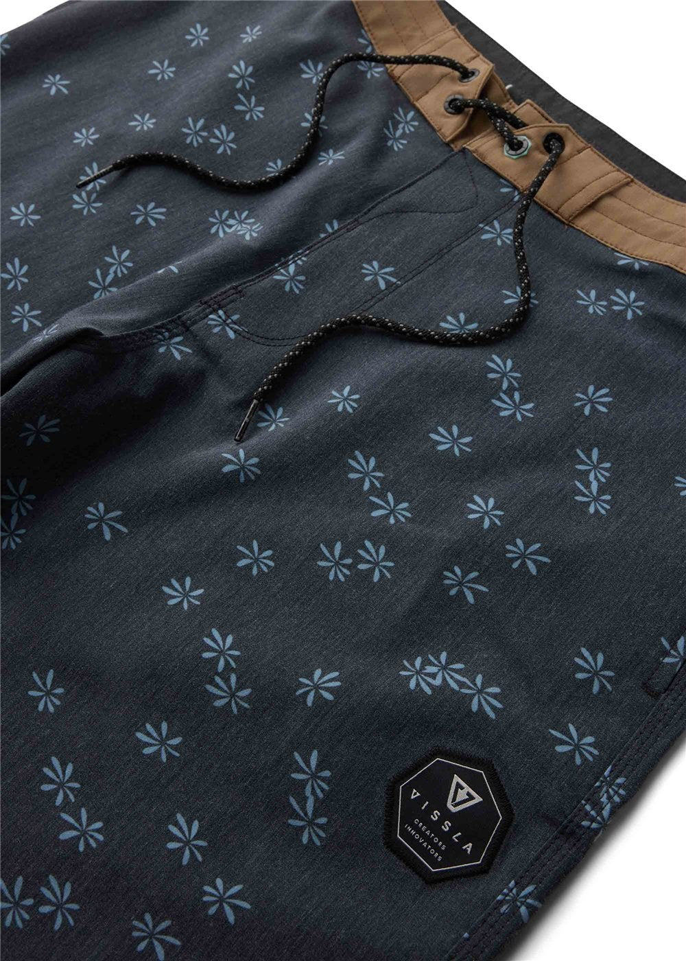 Vissla In Bloom 18.5" Boardshort in Phantom, view 4