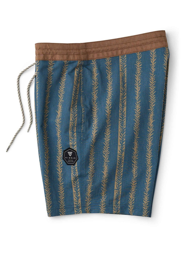 Vissla Kelpline 17.5" Boardshort in Midnight, view 3