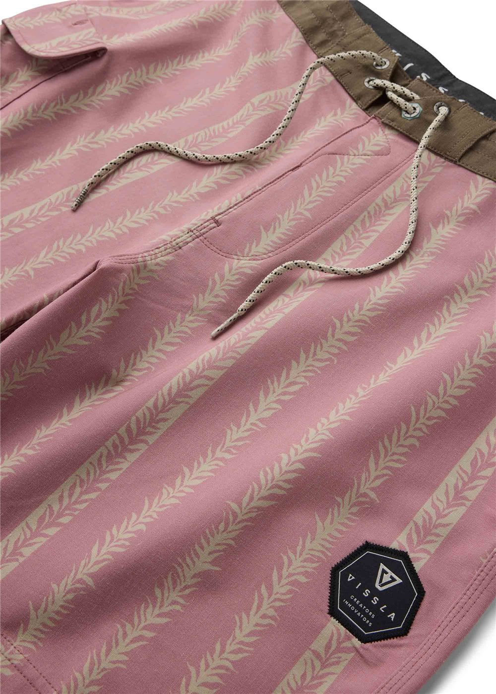 Vissla Kelpline 17.5" Boardshort in Rose, view 4
