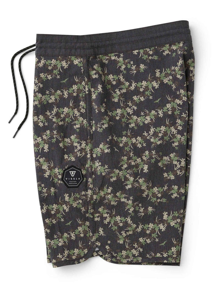 Vissla Tropicanica 18.5" Boardshort in Black, view 3