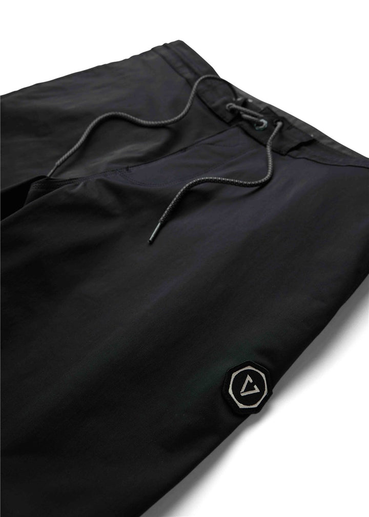 Vissla Visions 17.5" Boardshort in Black, view 4