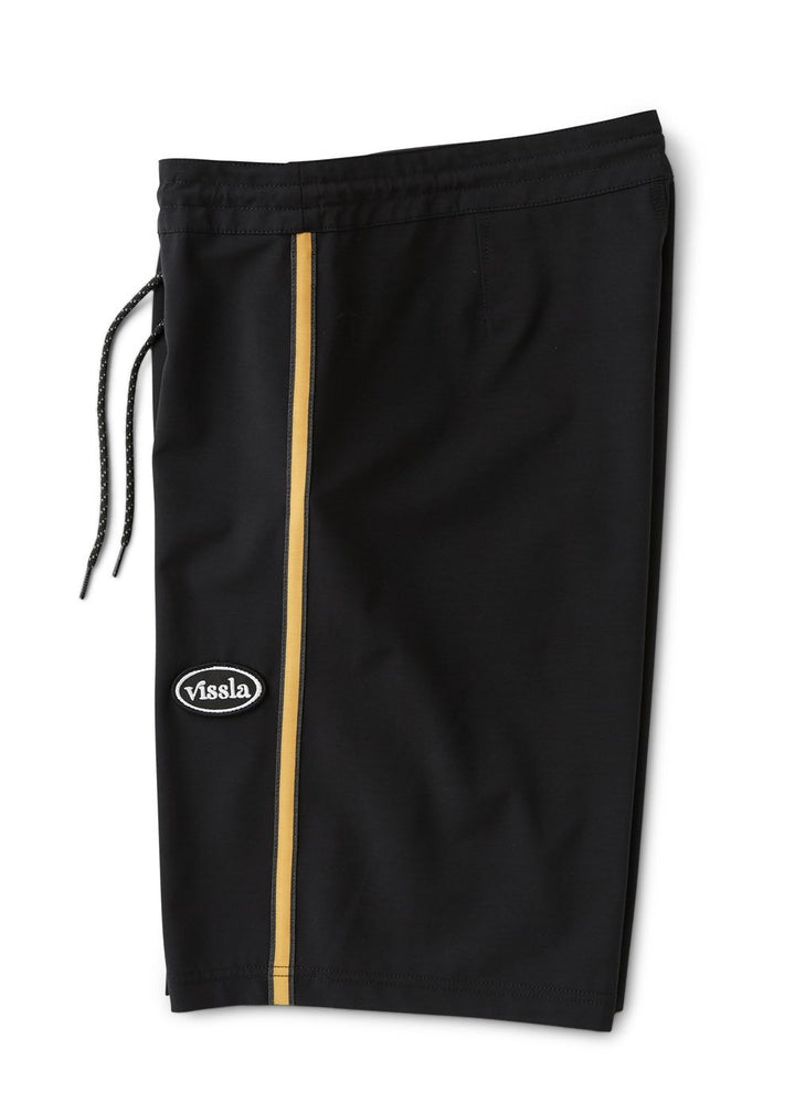 Vissla Long Sets 21" Boardshort in Black, view 3