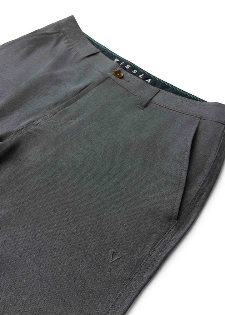 Vissla Canyons 18.5" Hybrid Walkshort in Phantom, view 4