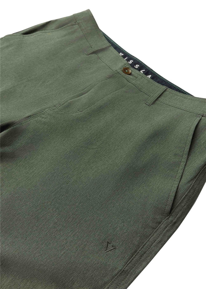 Vissla Canyons 18.5" Hybrid Walkshort in Rifle, view 4