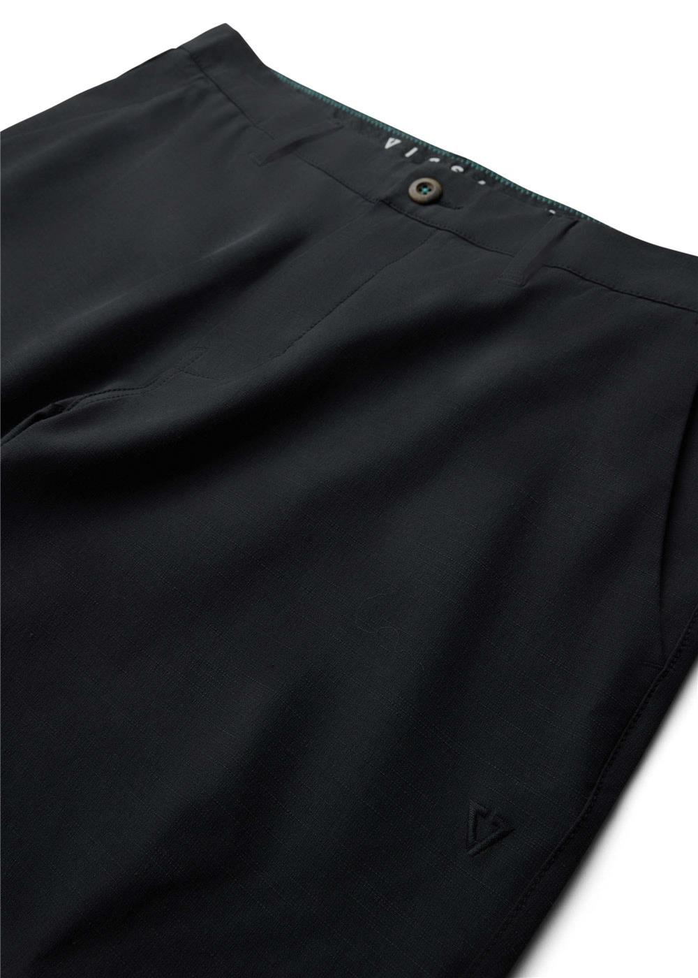 Vissla Cutlap Eco 17.5" Hybrid Walkshort in Phantom, view 4