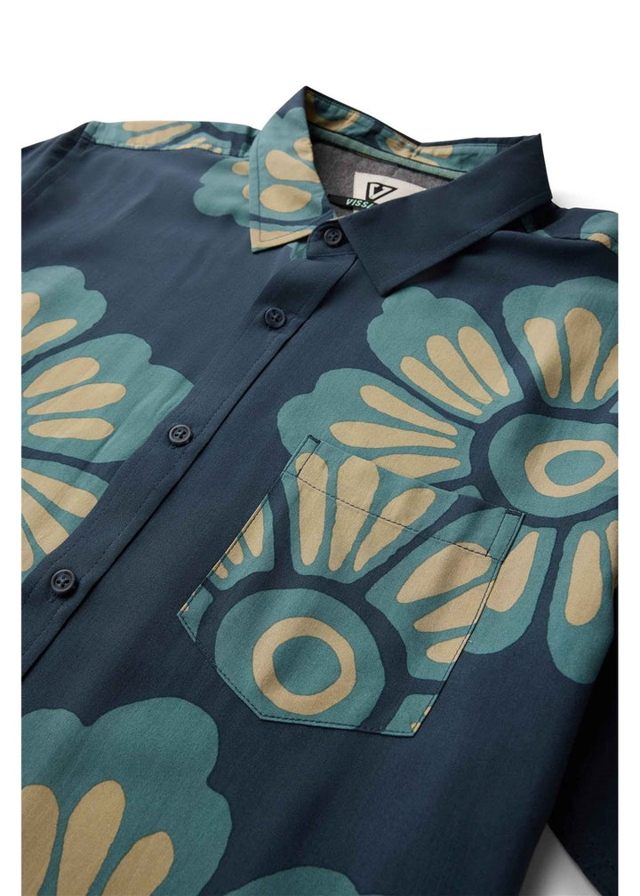 Vissla Keana Short Sleeve Shirt in Midnight, view 3