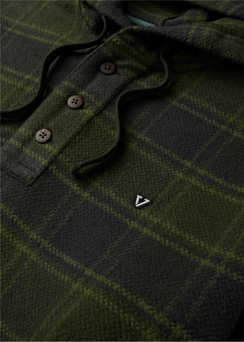 Vissla Descanso Heavy Flannel Popover in Tarp, view 3