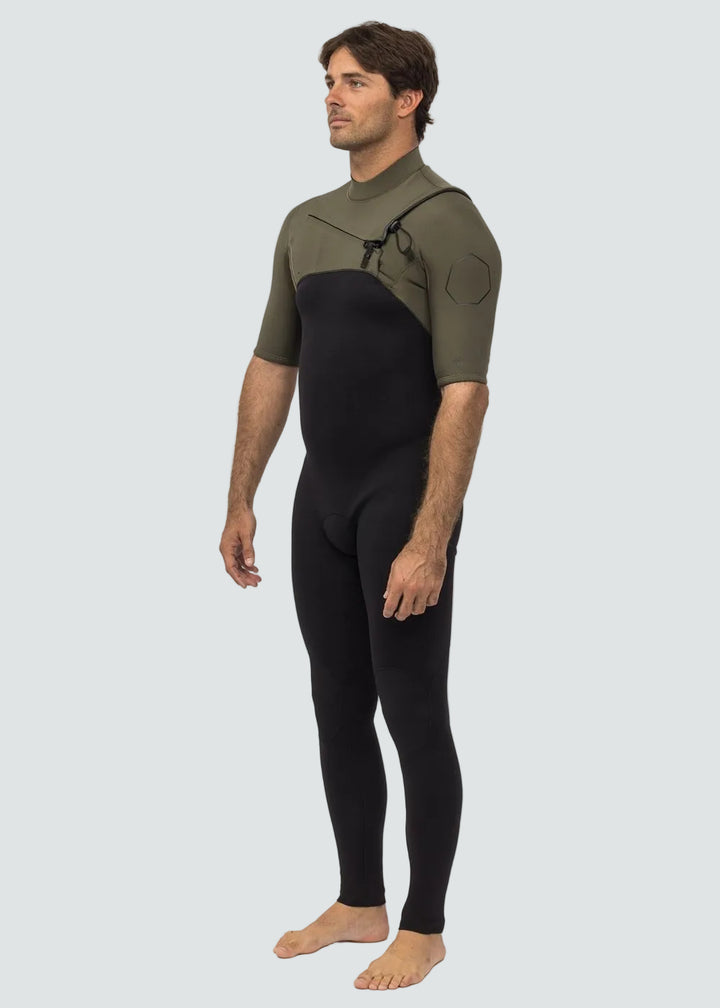 Vissla High Seas II 2-2 Short Sleeve Full Wetsuit in Army, view 3
