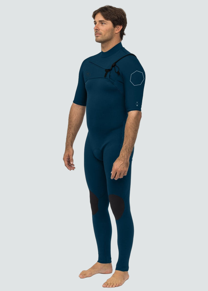 Vissla High Seas II 2-2 Short Sleeve Full Wetsuit in Navy, view 3