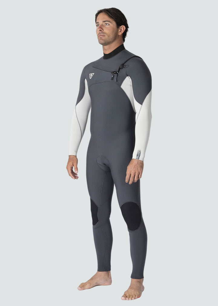 Vissla 7 Seas Comp 4-3 Full Chest Zip Wetsuit in Coal, view 3