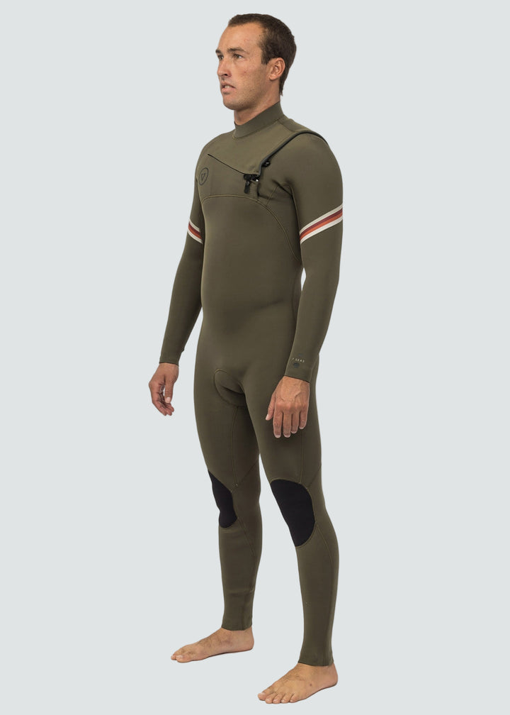 Vissla 7 Seas Raditude 4-3 Full Chest Zip in Army, view 3