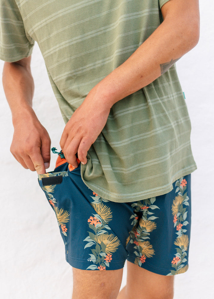 Vissla Pins 18.5" Boardshort in Midnight, view 2