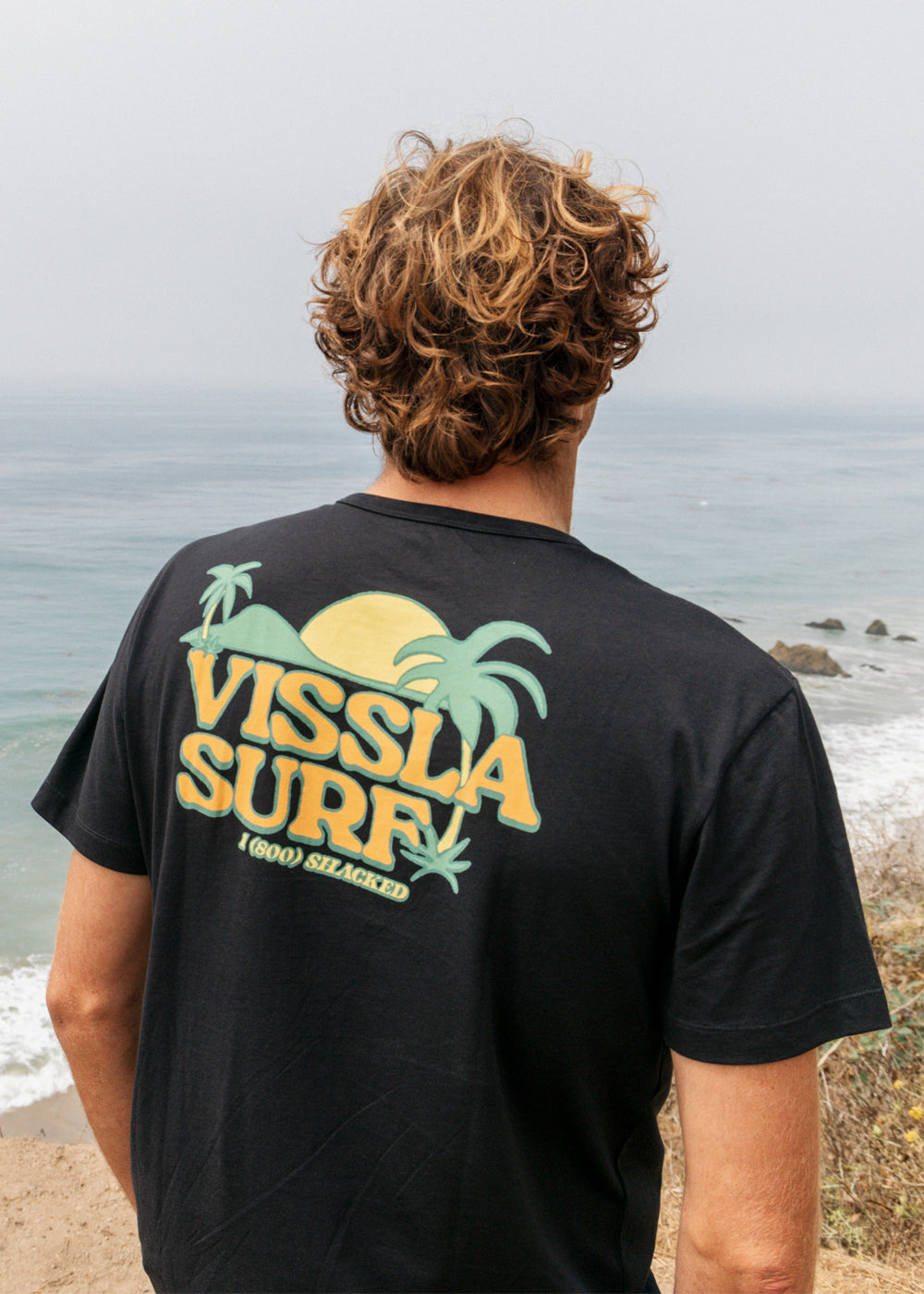 Vissla Shacked Organic Tee in Phantom, view 2