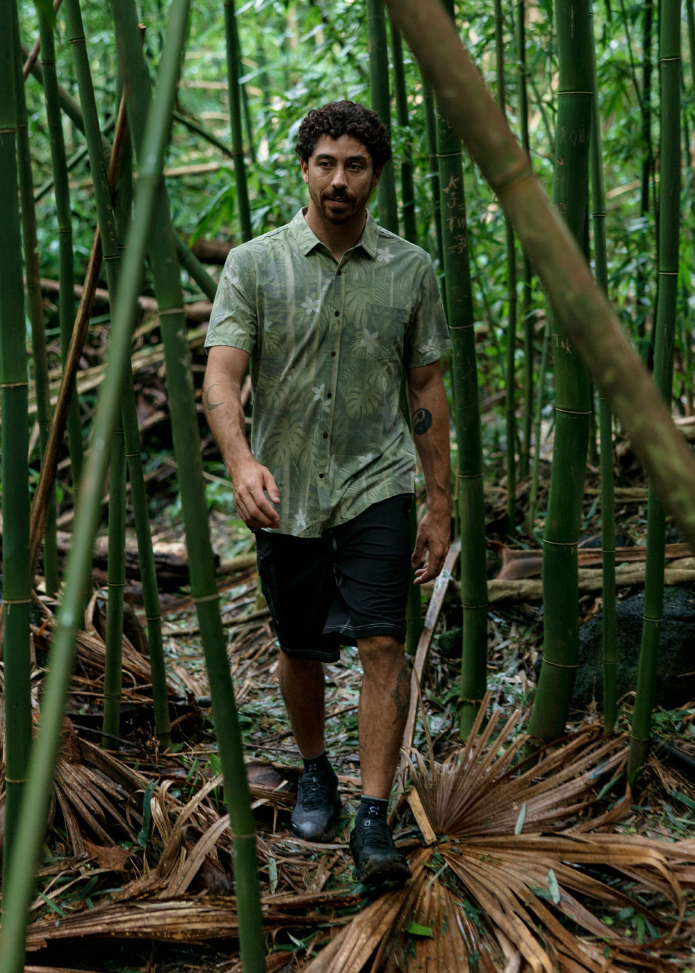 Vissla Solid Sets Camo Hybrid Eco Short Sleeve Shirt in Camo, view 2