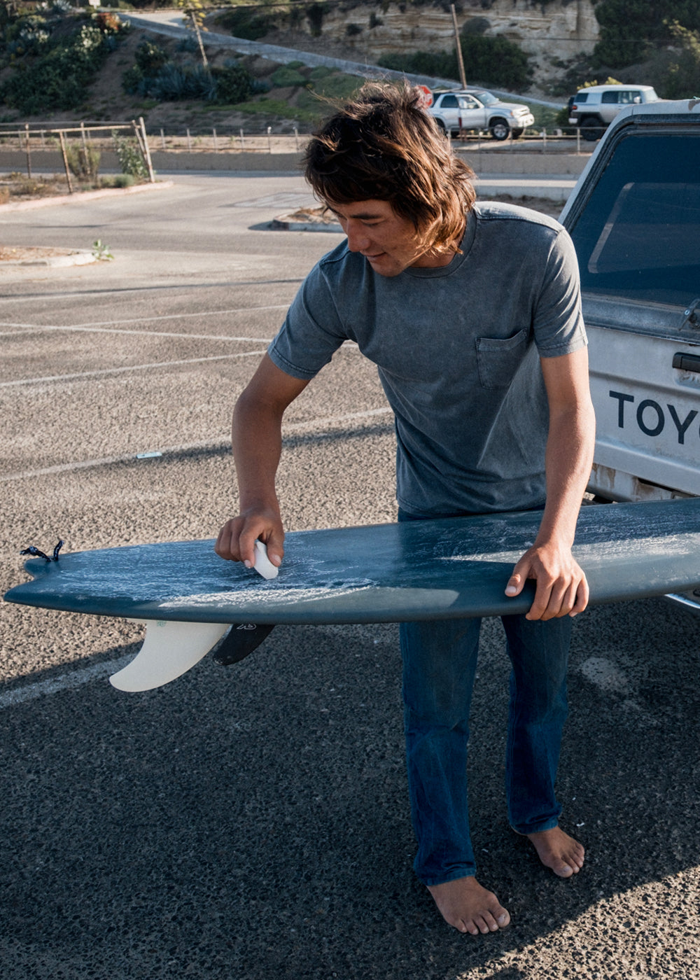 Vissla Solid Sets Cosmic Wash SS Pocket Tee in Phantom, view 2