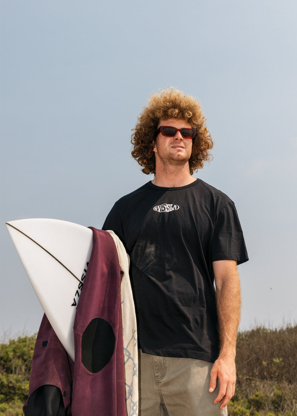 Vissla Split Organic Tee in Phantom, view 2