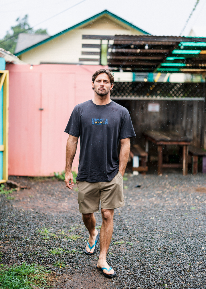 Vissla Creators Port 21" Walkshort in Khaki, view 2