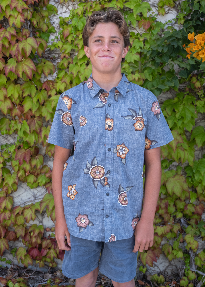Vissla Ink Lines Eco Boys SS Shirt in Midnight, view 2
