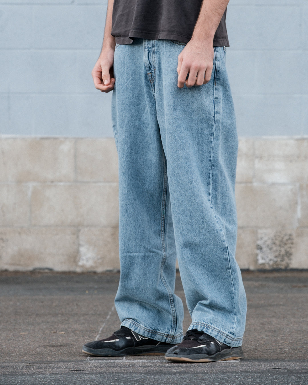 Vissla Big Timer Baggy 5 Pocket Jean in 7 Year Wash, view 2