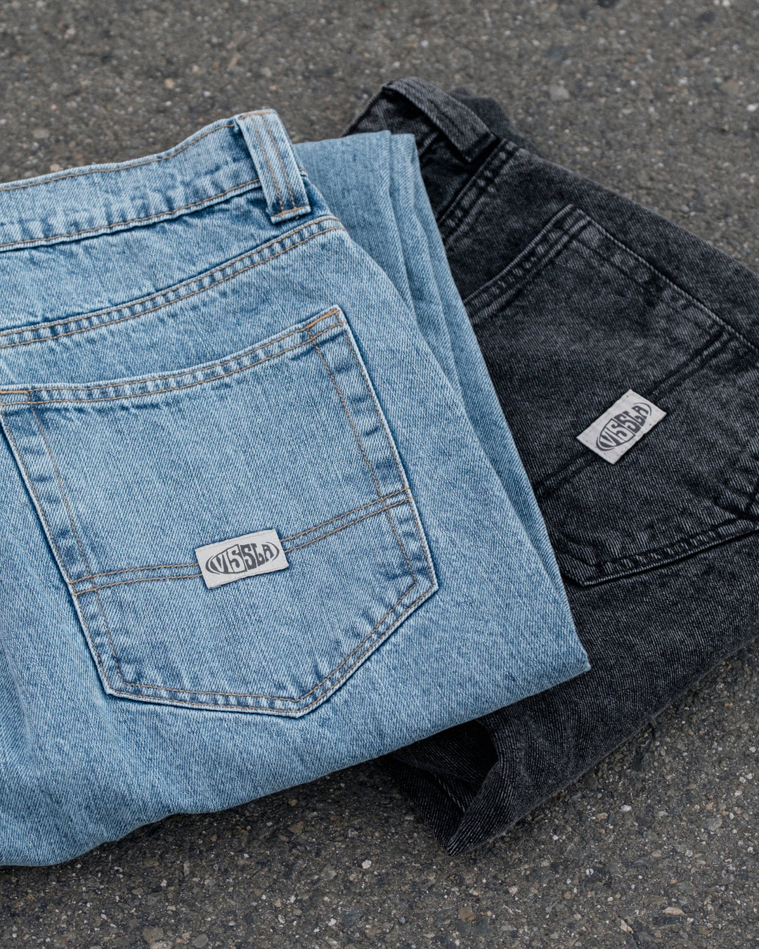Vissla Big Timer Baggy 5 Pocket Jean in 7 Year Wash, view 9