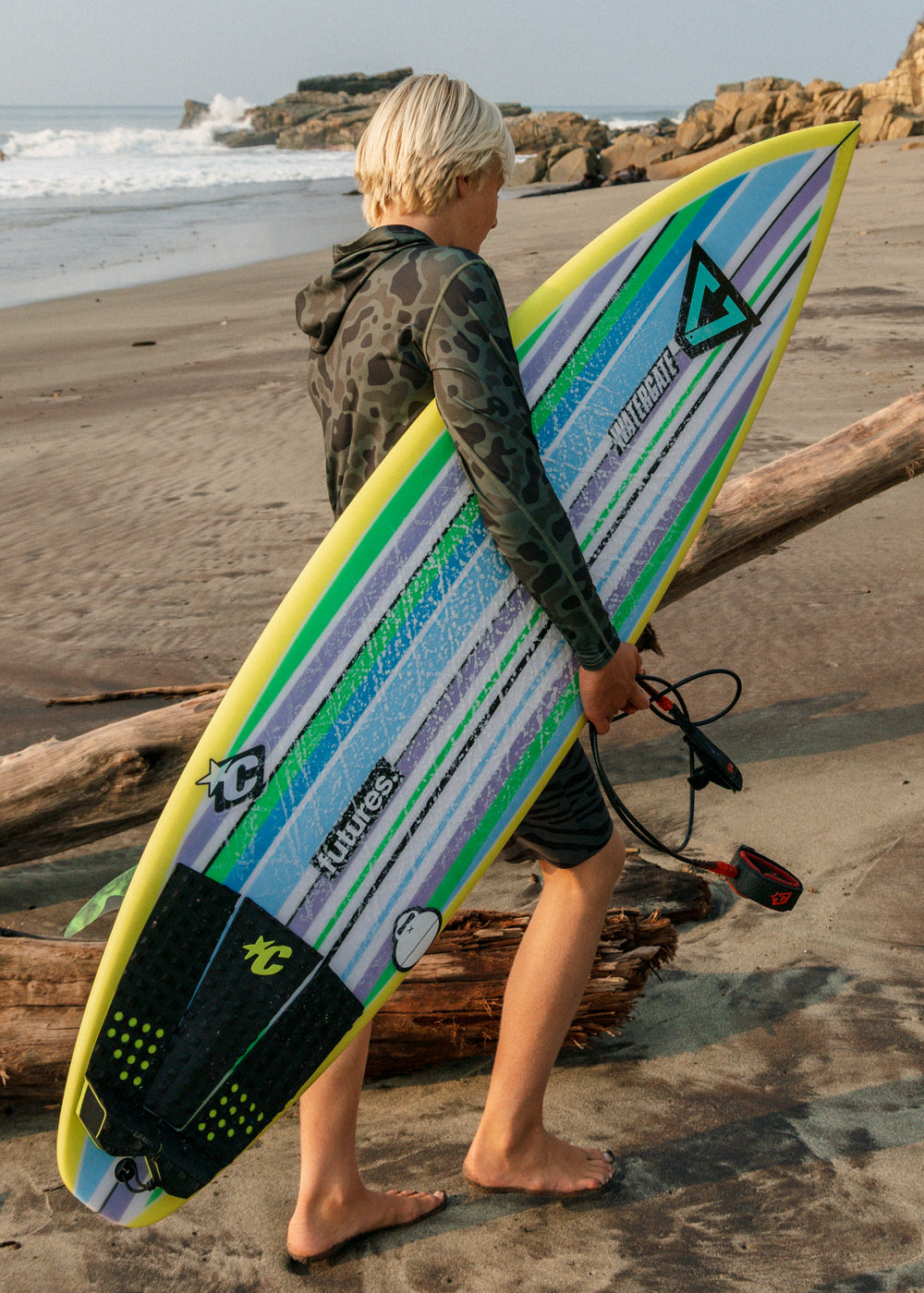 Vissla Warm Seas Eco Hooded LS Rash Guard in Camo, view 2