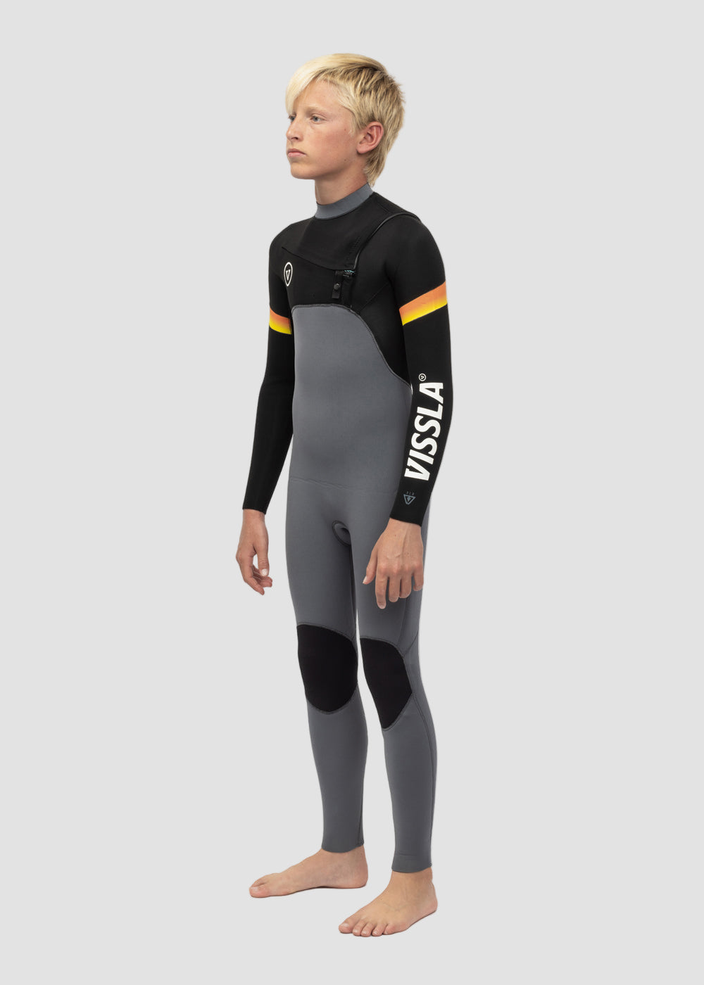 Vissla 7 Seas Boys Raditude 3-2 Full Chest Zip Wetsuit in Gunmetal, view 2