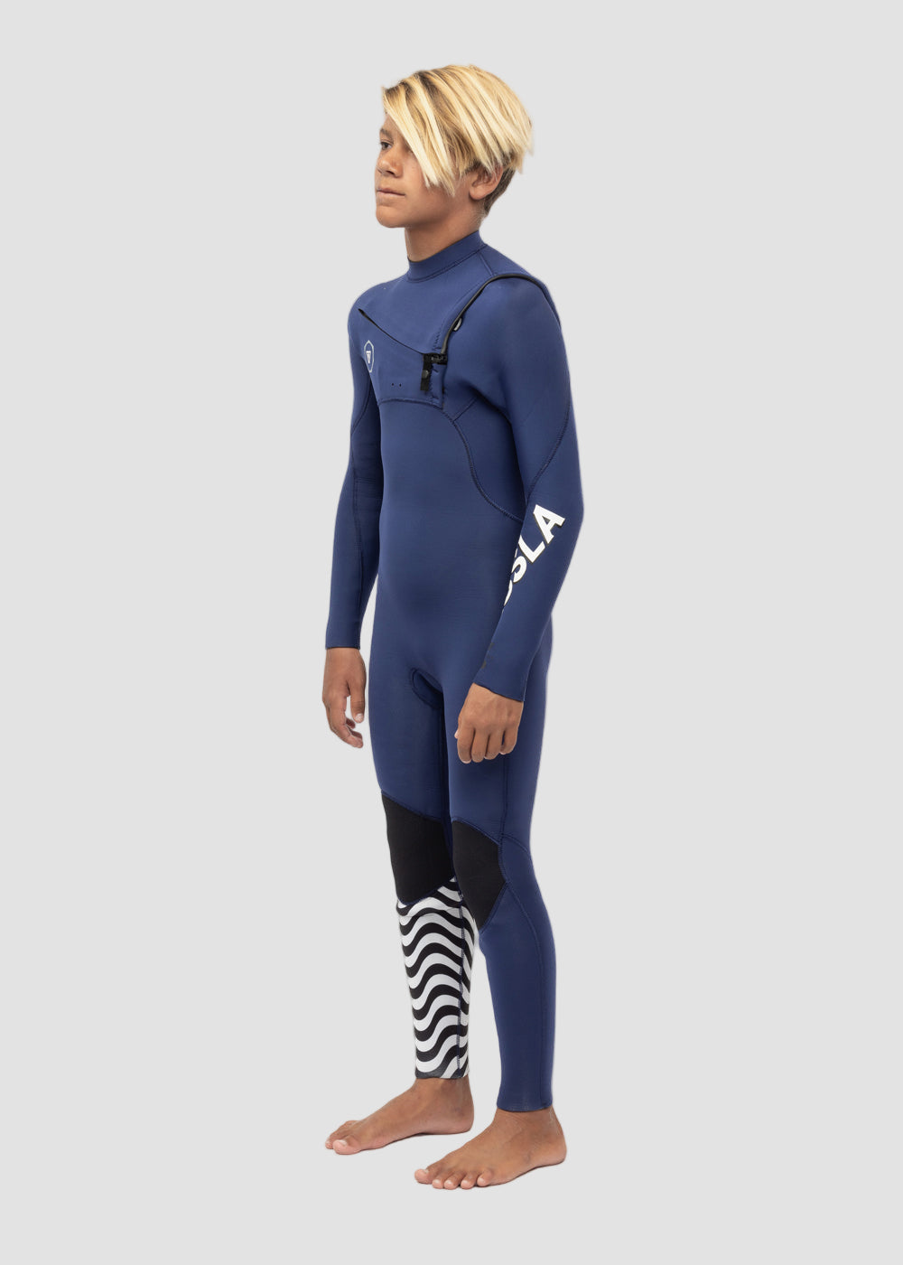 Vissla 7 Seas Boys 3-2 Full Chest Zip Wetsuit in Naval, view 3